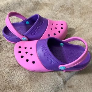 CROCS, girls size 2 (junior)